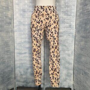 On-The-Go PowerHold By FABLETICS High waisted Legging Desert Leopard sz XS/S